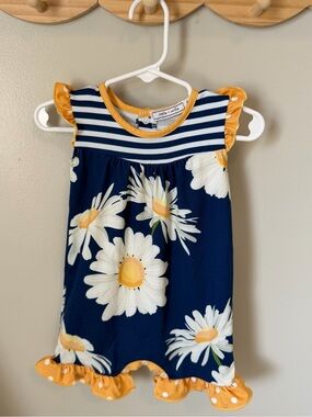 Little Millie Girls 6M Navy Floral Knit Romper Sleeveless Snap Closure